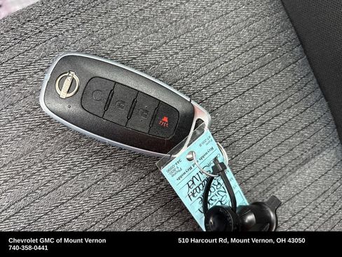 Used 2023 Nissan Rogue SV AWD/4WD image 30