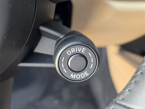 Used 2022 Porsche 911 Turbo S image 21