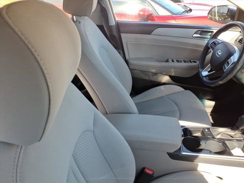 Used 2019 Hyundai Sonata SEL image 9