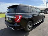 Used 2021 Ford Expedition XLT image 3