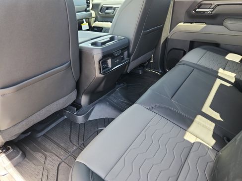 New 2026 Chevrolet Silverado 2500 ZR2 w/ LPO, Dark Essentials Package AWD/4WD image 9