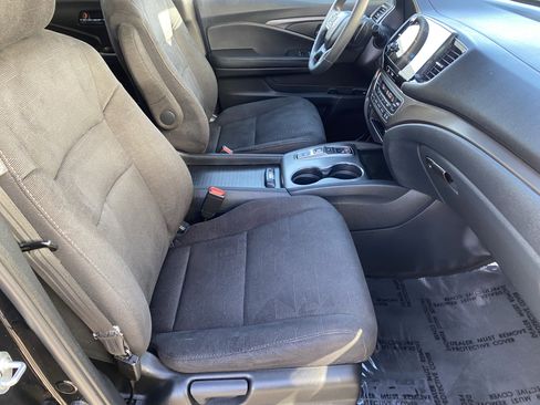 Used 2022 Honda Pilot Sport image 9