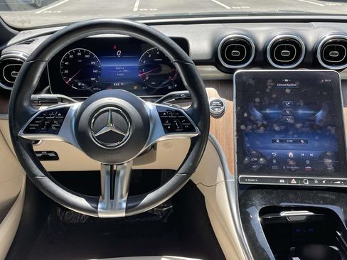 Used 2023 Mercedes-Benz C 300 4MATIC Sedan image 22