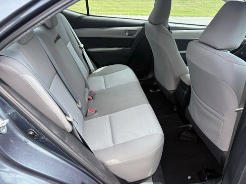 Used 2016 Toyota Corolla LE FWD image 16