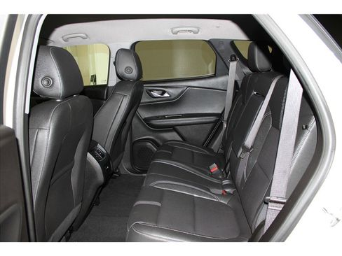 Used 2024 Chevrolet Blazer LT image 12