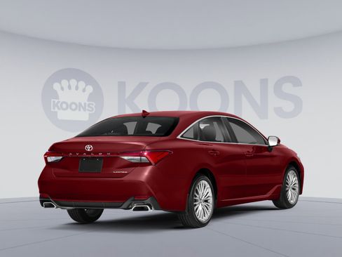 Used 2022 Toyota Avalon Limited w/ Advanced Safety Package image 2