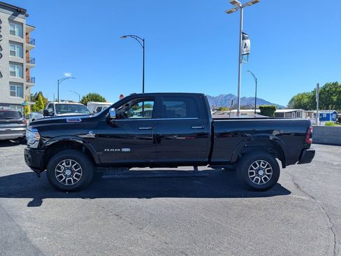Used 2022 RAM 2500 Limited AWD/4WD image 9