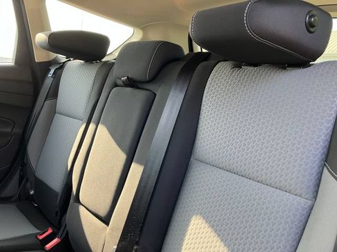 Used 2017 Ford Escape SE w/ Equipment Group 201A AWD/4WD image 10