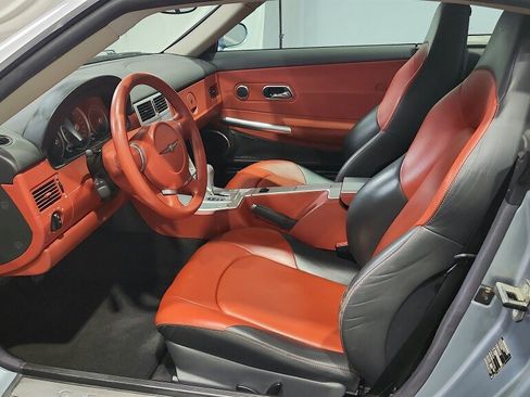 Used 2005 Chrysler Crossfire Limited RWD image 23