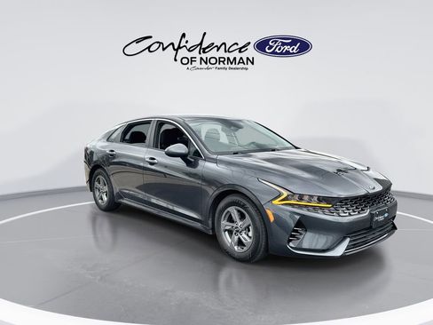 Used 2021 Kia K5 LXS image 11