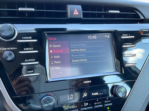 Used 2020 Toyota Camry SE FWD image 34