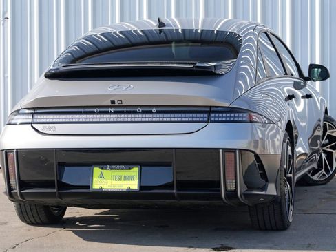 Used 2023 Hyundai Ioniq 6 SEL image 4