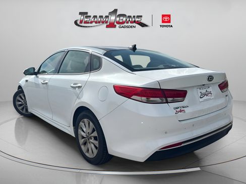 Used 2018 Kia Optima EX w/ Premium Package FWD image 5