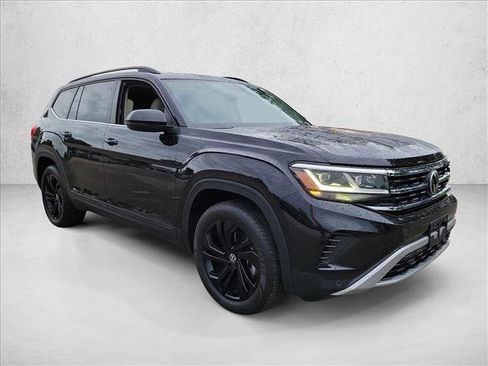 Used 2022 Volkswagen Atlas SE AWD/4WD image 3