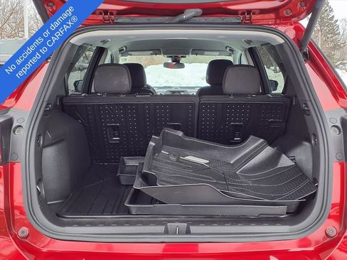 Used 2023 Chevrolet Equinox LT image 10