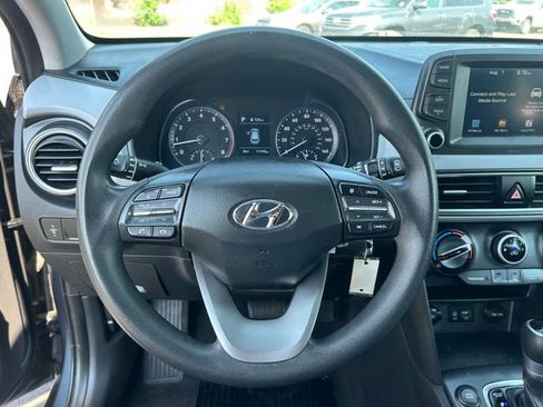 Used 2021 Hyundai Kona SE FWD image 18