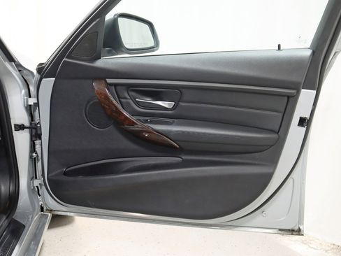 Used 2014 BMW 328i xDrive Sedan image 32