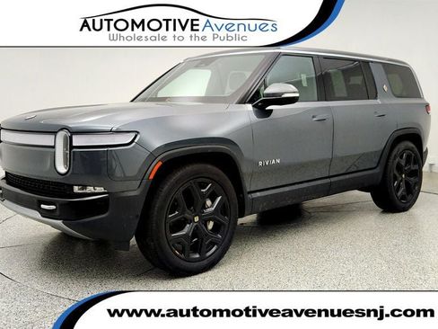 Used 2024 Rivian R1S Adventure Dual AWD/4WD image 1