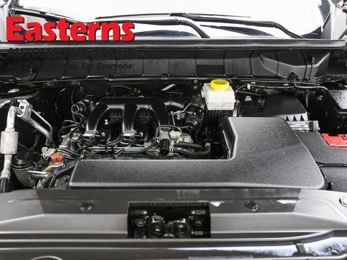 Used 2024 Nissan Pathfinder SV w/ Lighting Package (N92) AWD/4WD image 7