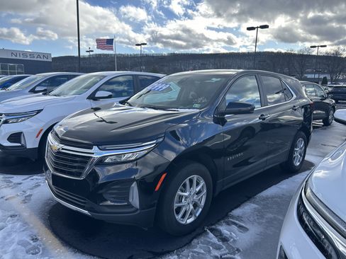 Used 2024 Chevrolet Equinox LT image 4