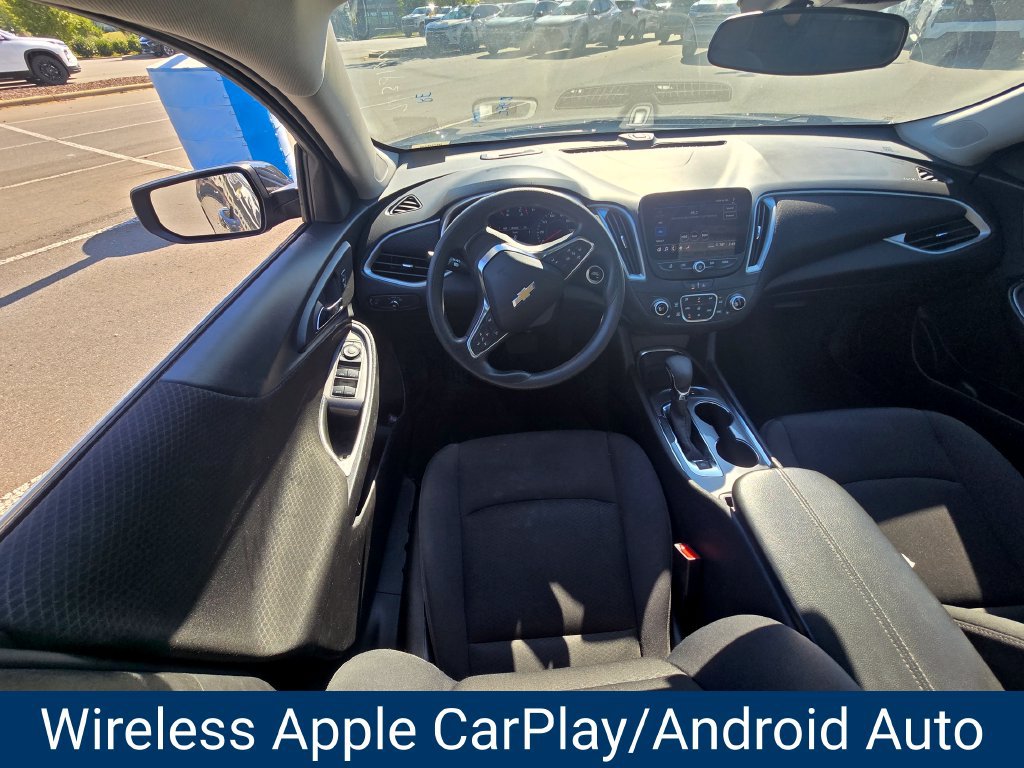 Certified 2025 Chevrolet Malibu LT FWD image 16