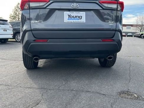 Used 2025 Toyota RAV4 XLE AWD/4WD image 8