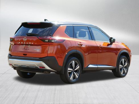 Certified 2023 Nissan Rogue Platinum w/ Platinum Premium Package AWD/4WD image 7