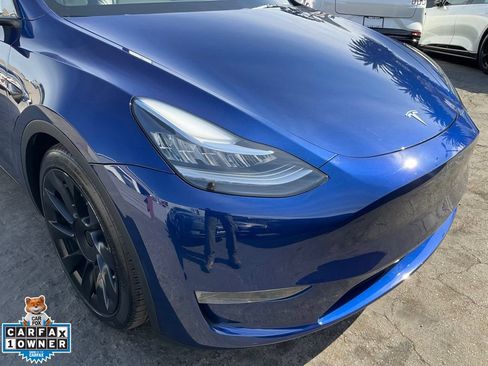 Used 2023 Tesla Model Y Long Range AWD/4WD image 71