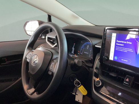 Certified 2026 Toyota Corolla LE FWD image 39