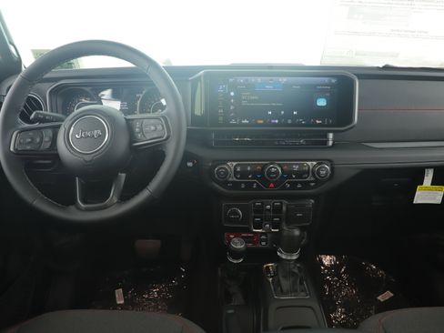 New 2025 Jeep Gladiator Rubicon w/ Safety Group image 23