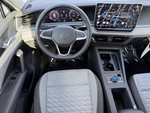 New 2026 Volkswagen Tiguan S FWD image 13