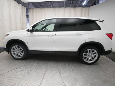 Used 2025 Honda Passport EX-L image 24