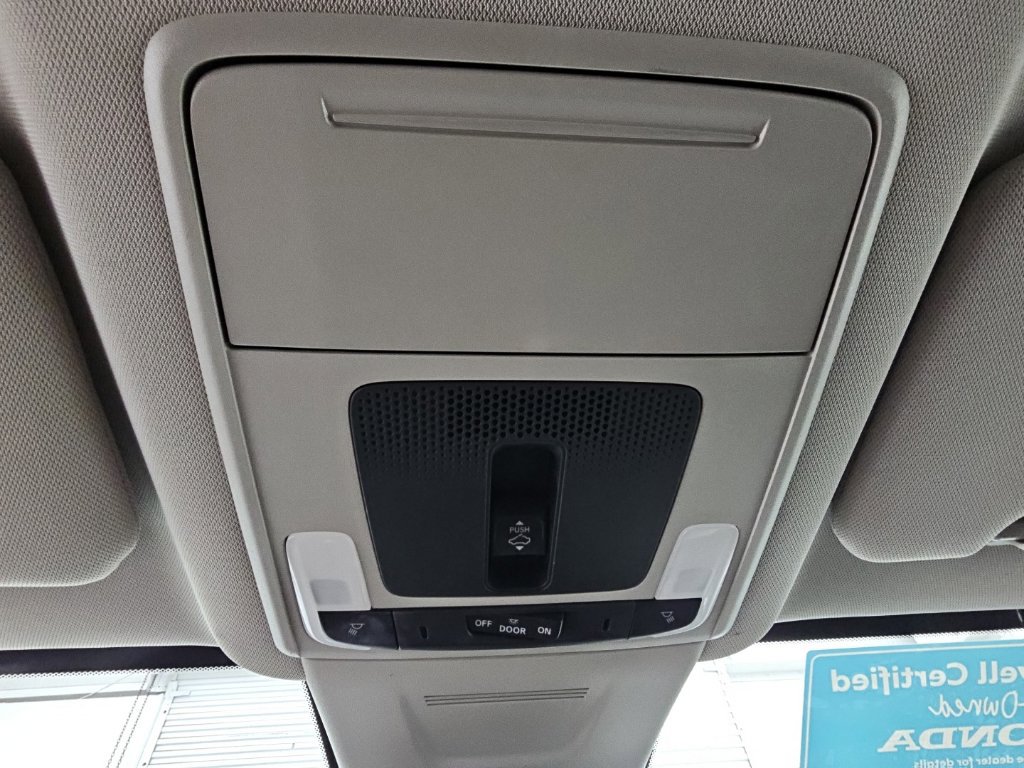 Used 2025 Honda CR-V EX-L image 21