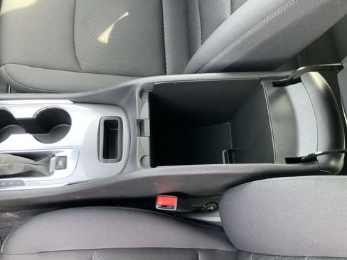 Used 2024 Chevrolet Malibu LT image 47