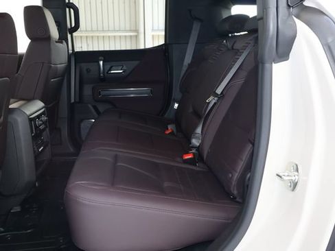 New 2026 GMC Hummer EV SUV AWD/4WD image 15