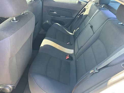 Used 2012 Chevrolet Cruze LT image 20