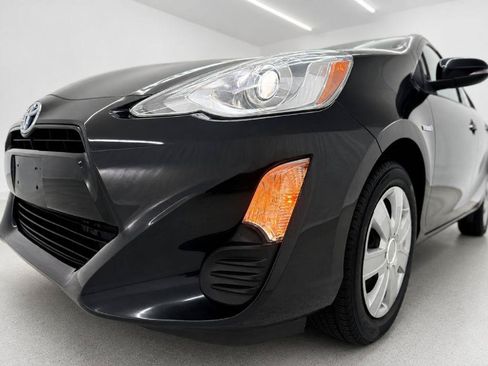 Used 2016 Toyota Prius C Two FWD image 32
