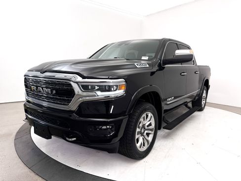 Used 2022 RAM 1500 Limited w/ Body Color Bumper Group AWD/4WD image 13