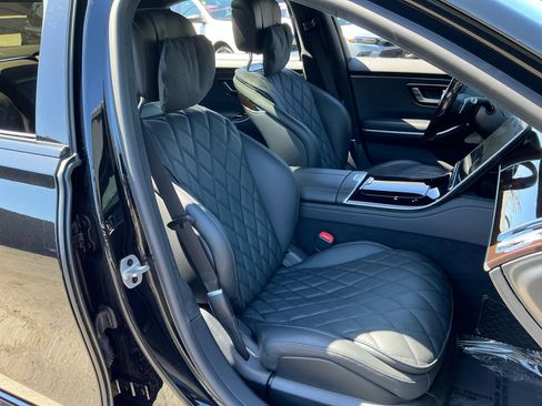 Used 2024 Mercedes-Benz S 580e 4MATIC Sedan image 18