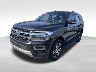 Used 2024 Ford Expedition Limited video 3