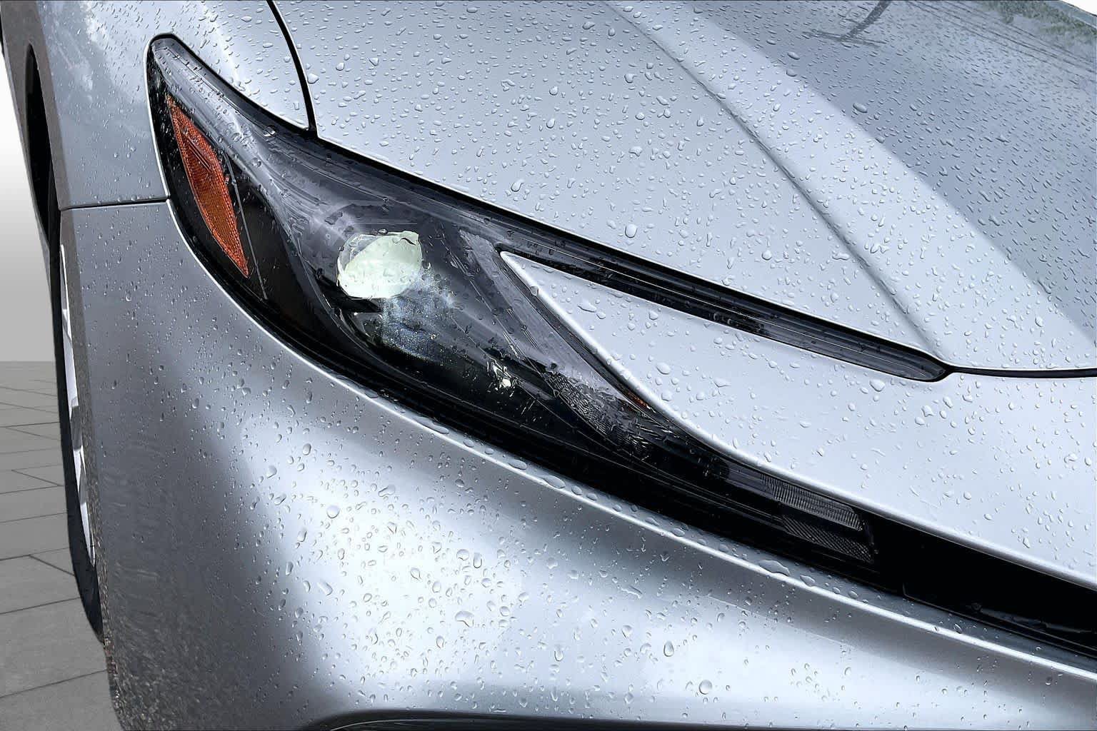 Used 2025 Toyota Camry LE FWD image 27