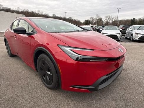 New 2026 Toyota Prius LE image 7