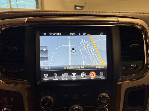 Used 2017 RAM 2500 Laramie image 17