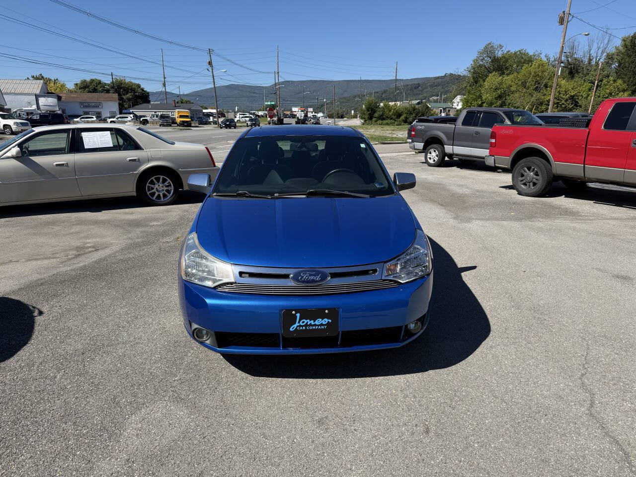 Used 2010 Ford Focus SEL FWD image 17