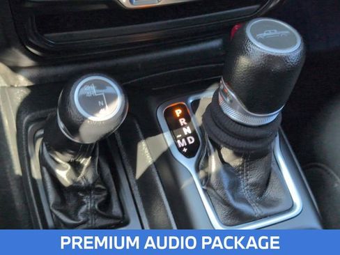 Certified 2022 Jeep Gladiator Willys image 23