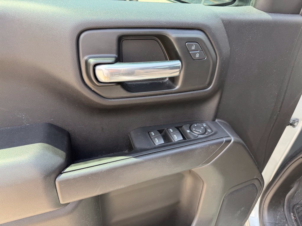 Used 2025 Chevrolet Silverado 1500 Custom AWD/4WD image 21
