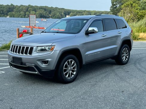 Used 2015 Jeep Grand Cherokee Limited AWD/4WD image 5