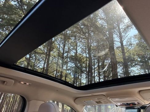 Certified 2024 Lincoln Corsair Reserve w/ Equipment Group 201A image 28