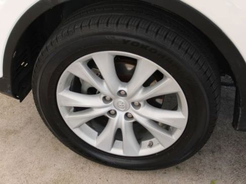 Used 2013 Toyota RAV4 Limited image 22