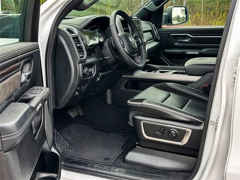 Used 2025 RAM 1500 Laramie w/ Laramie Southwest Edition image 10